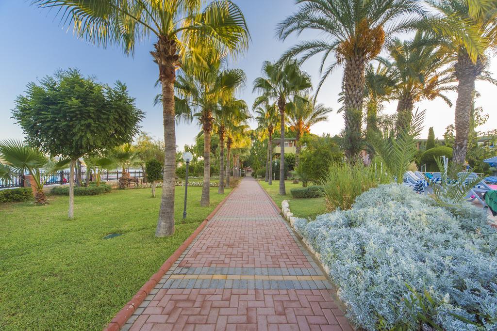 Lonicera World Avsallar Exterior photo